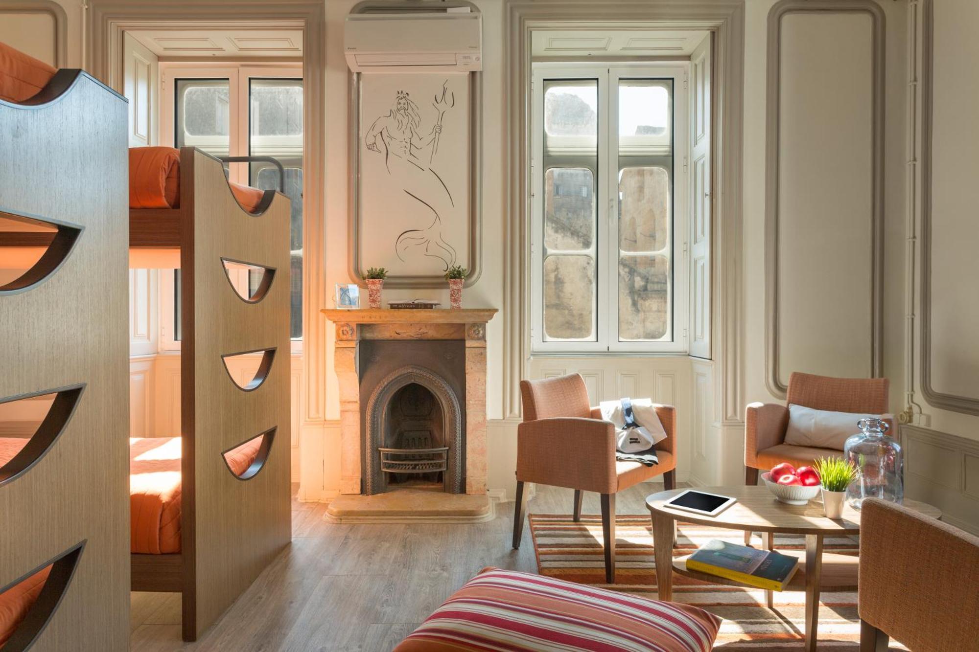 Serenata Hotel & Hostel 科英布拉 外观 照片