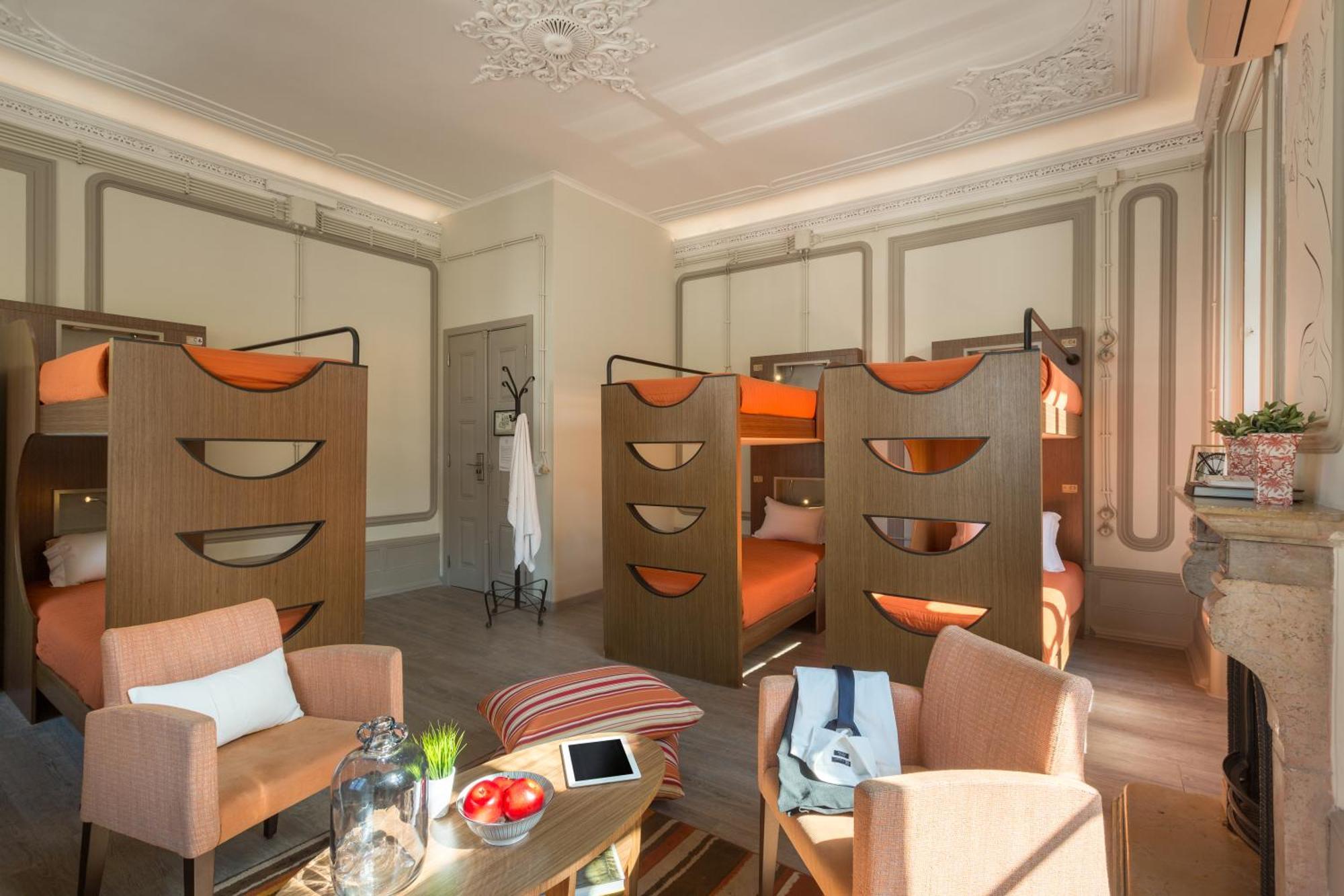 Serenata Hotel & Hostel 科英布拉 外观 照片