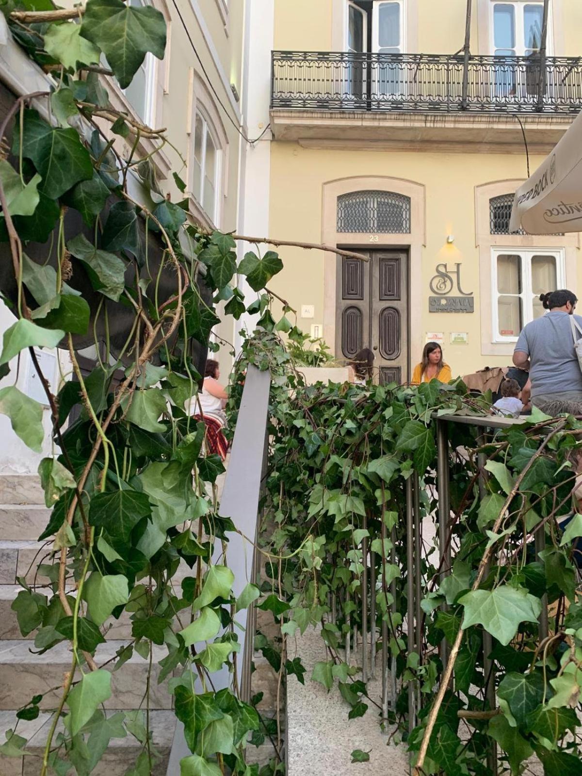 Serenata Hotel & Hostel 科英布拉 外观 照片